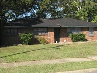 Front Elevation of 325 Upton Rd.