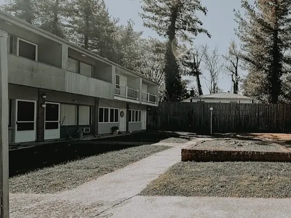 171 Hutton St #6, Abingdon, VA 24210