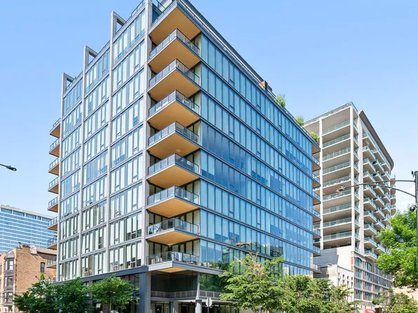 366 W Superior St Unit 401, Chicago, IL 60654
