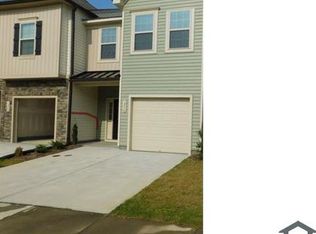 1238 Garden Stone Dr, Raleigh, NC 27610