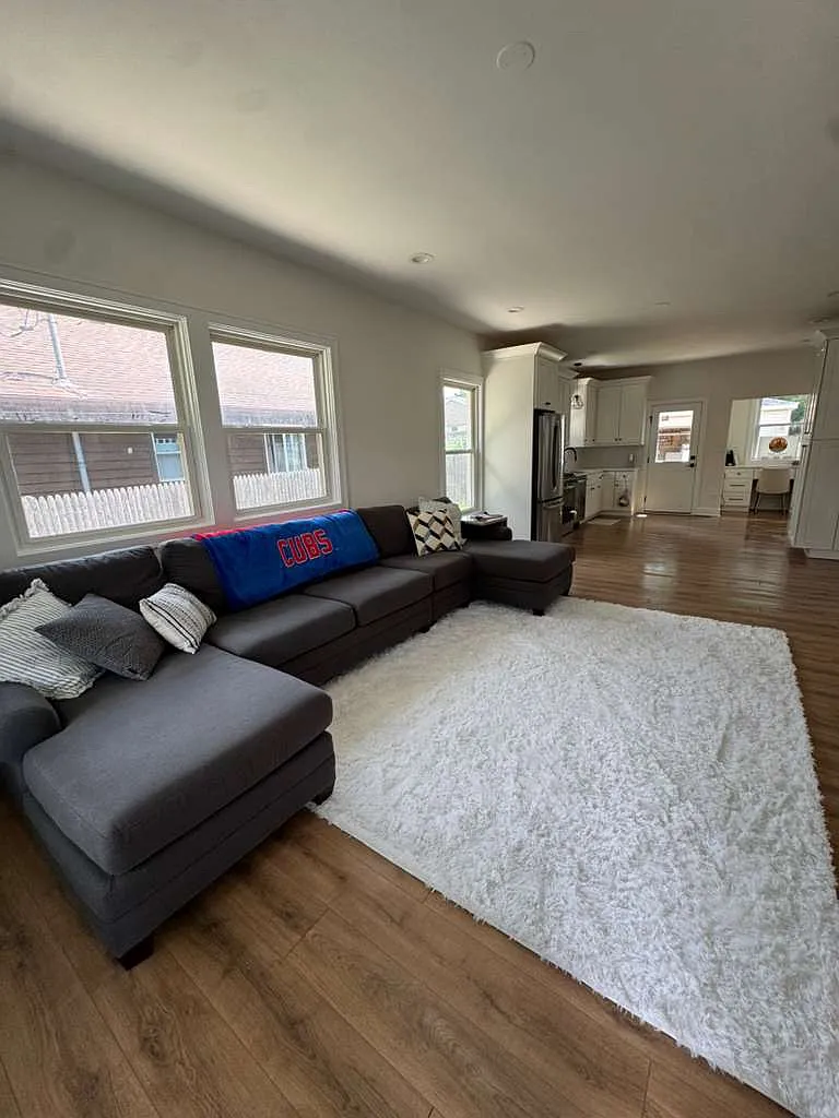 4 bed, 1500 sqft, $3,450 — Photo 1