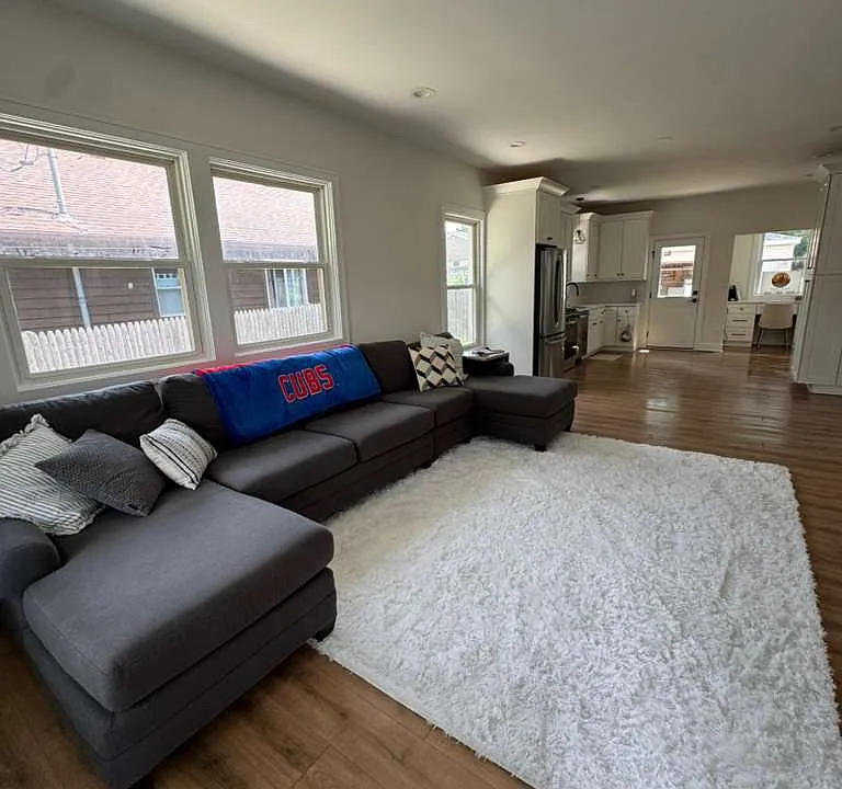 247 Highwood Ave