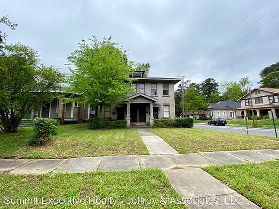 2nd image of 559 Merrick St