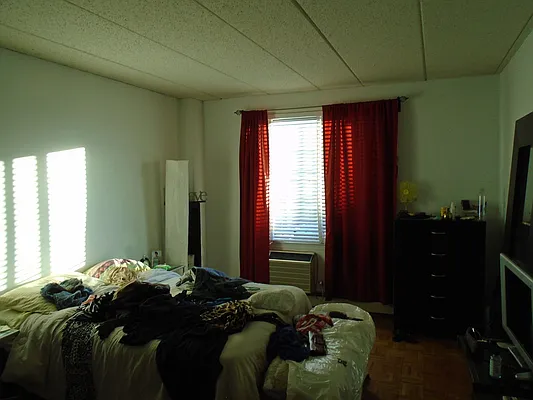 Rented by 18 REALTY | media 15