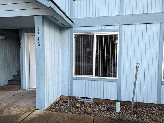 2nd image of 1346 W Locust St