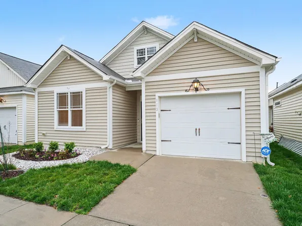 112 Denby Cir, Clayton, NC 27527