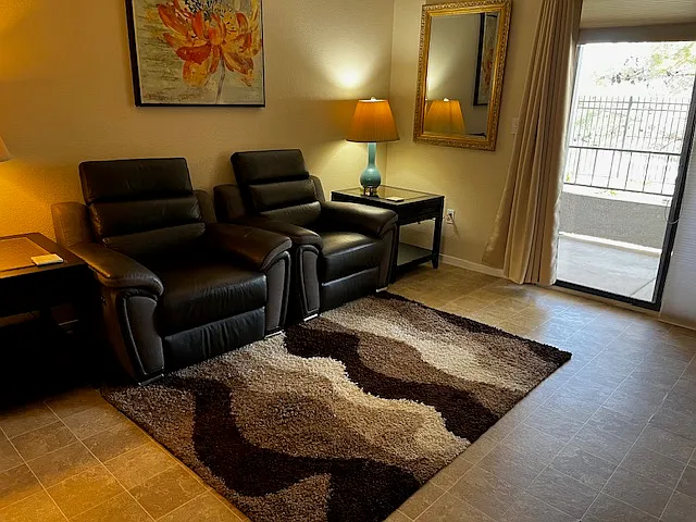 Seven Hills Dr, Henderson — Photo 3