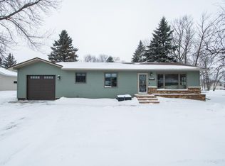 809 Westgate Cir, Hawley, MN 56549