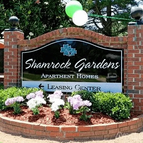Shamrock Gardens — Photo 1