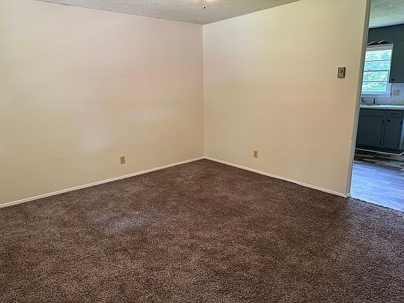 4th image of 5480 Bertie Ave #B