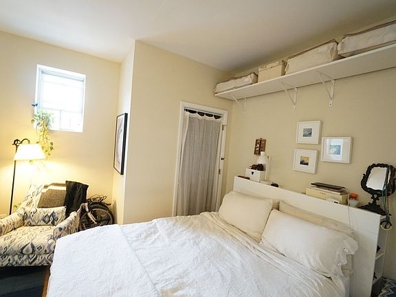 5th image of 290 19th St #1C