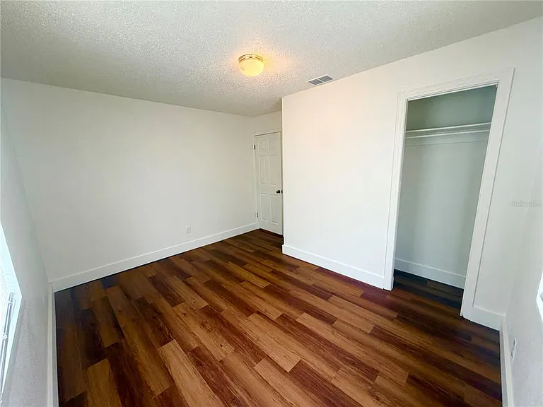 1502 W Grace St — Photo 18