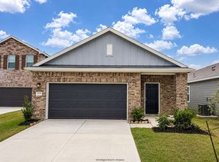 10318 Magnol Wood Dr, Houston, TX 77016