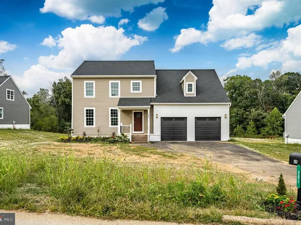 261 Reid Rd, Coatesville, PA 19320