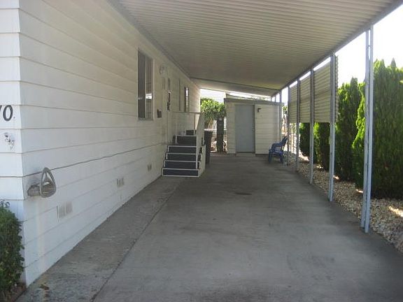 5th image of 70 Lora Way
