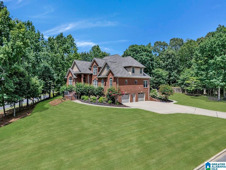 2nd image of 8490 Blake Cir