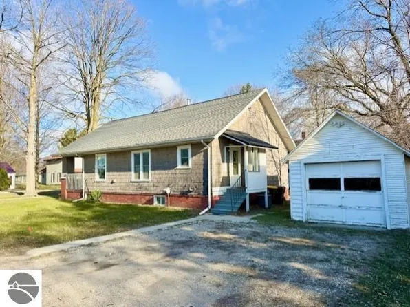 223 S Delaware St, Saint Louis, MI 48880