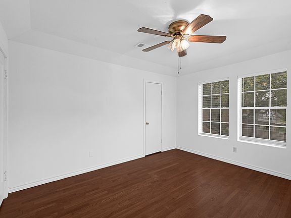 3rd image of 4109 Jack St #60584073