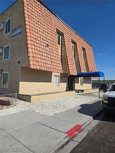305 N 10th St #33 Photo 1