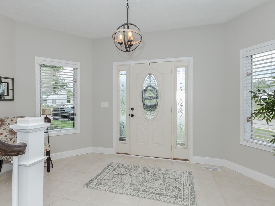 1206 Ironwood Cc Dr, Normal, IL 61761 Zillow