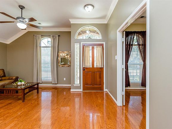 4th image of 1235 Wildewood Ct