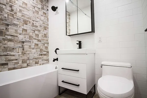 Rented by Nooklyn NYC LLC | media 27