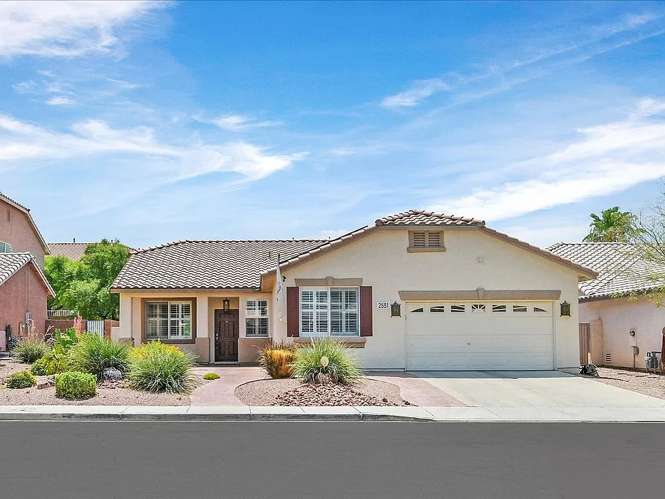 2581 Cornerbrook Cir