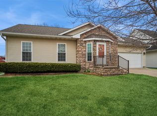 301 N 15th Ave, Winterset, IA 50273