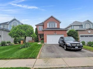 1250 Dartmoor St, Oshawa, ON L1K 2K2