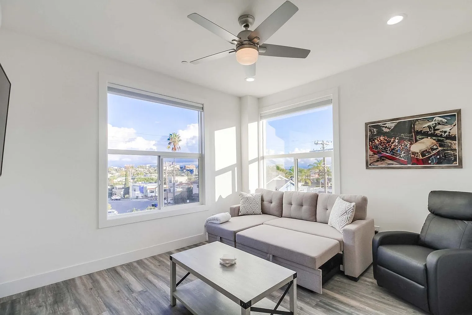 2 bed, 2.0 bath, 1399 sqft, $6,199 — Photo 1