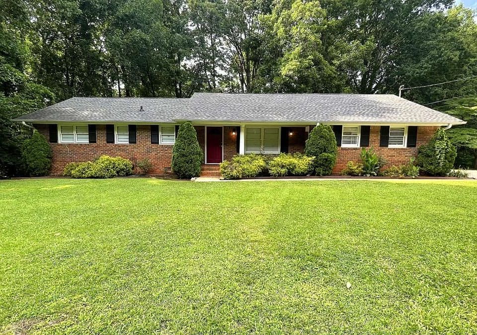 1st image of 1119 Macland Rd
