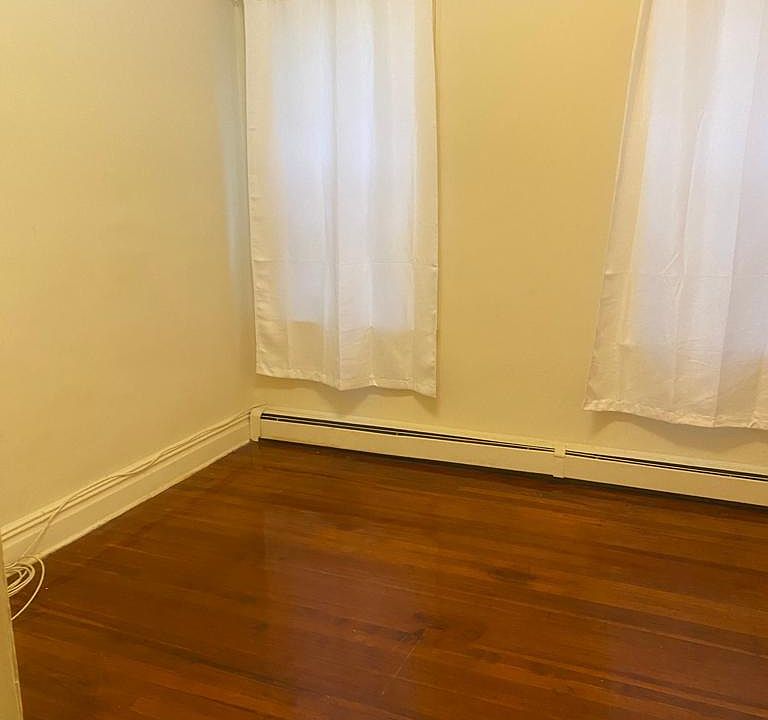 2nd image of 471 Madison Ave APT 5D
