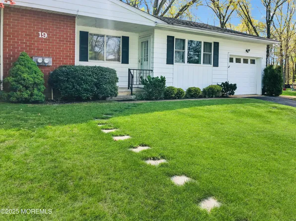 19 Florida Drive #A, Whiting, NJ 08759