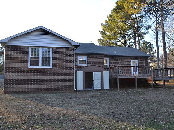 2nd image of 818 Seina Vista Dr