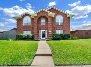 8410 Manchester Dr, Rowlett, TX 75089