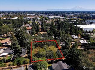 7617 S Pine St, Tacoma, WA