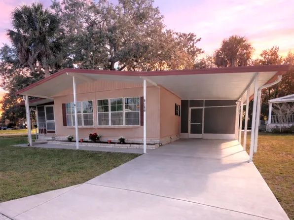 8260 W Charmaine Dr #B14, Homosassa, FL 34448