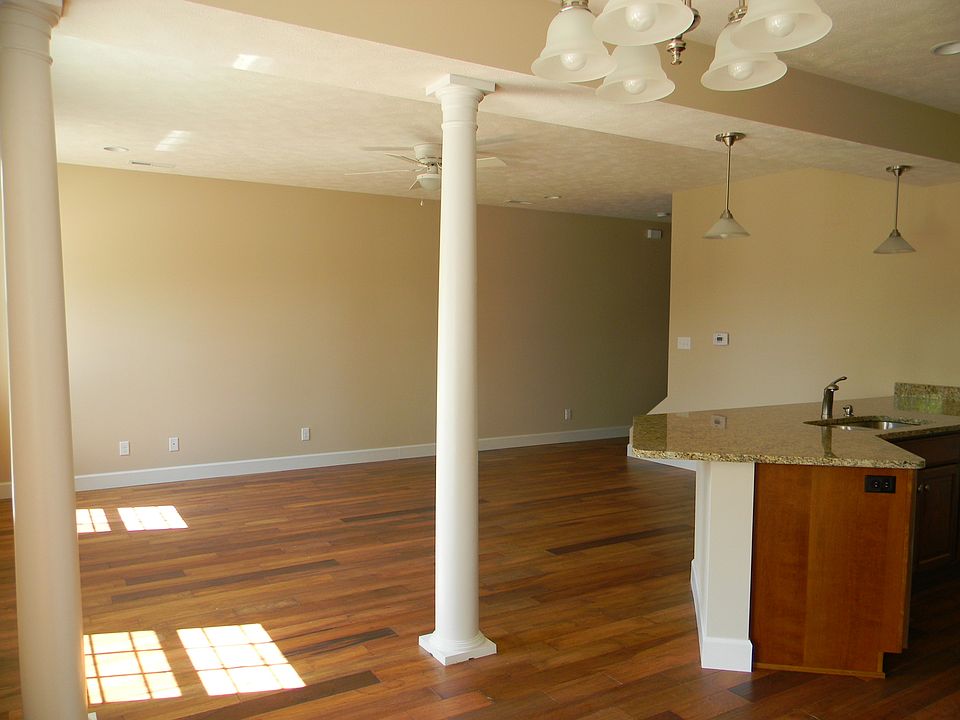 1st image of 407 N Beadle Dr #2