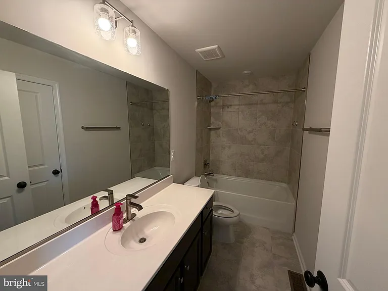 4105 Bolton Ct — Photo 28