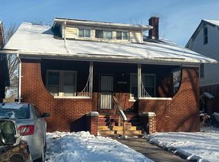 11727 Wilshire Dr, Detroit, MI 48213
