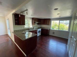 116 NE 174th St, Seattle, WA 98155