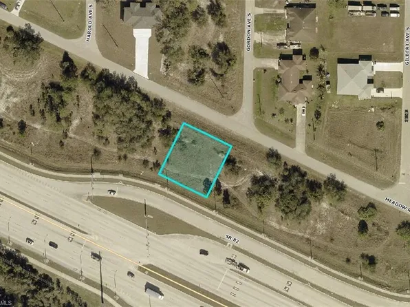 1108 Meadow RD, LEHIGH ACRES, FL 33973