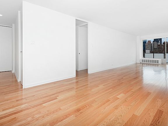 3rd image of 300 E 40th St APT 29C