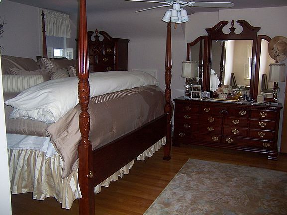 master bedroom 18x15