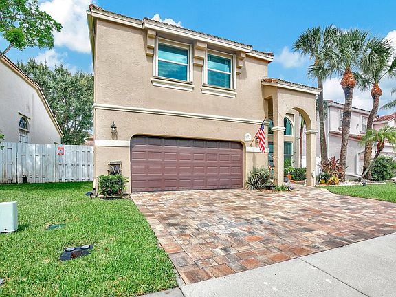 5th image of 974 NW 155th Terrace