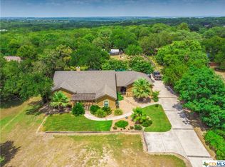 1922 Quail Run Dr, San Marcos, TX 78666