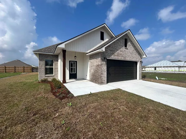 326 Tregre Ln, Thibodaux, LA 70301