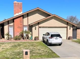 10667 Zodiac Dr, Riverside, CA 92503