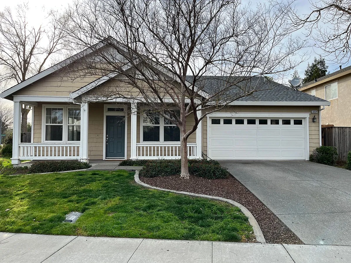 Building Photo - 3064 Audubon Cir