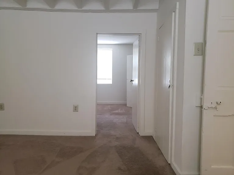 708 Lancaster Pike #B — Photo 9